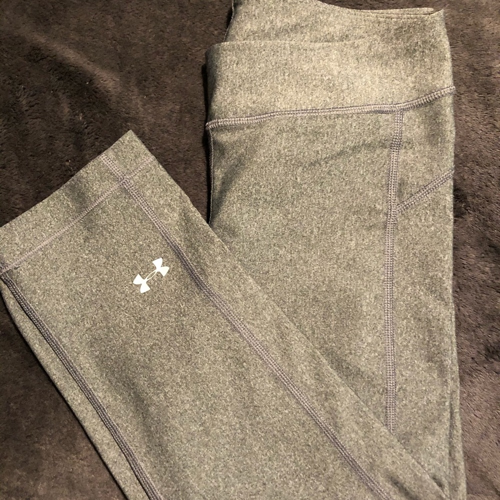 Under armor compression capris